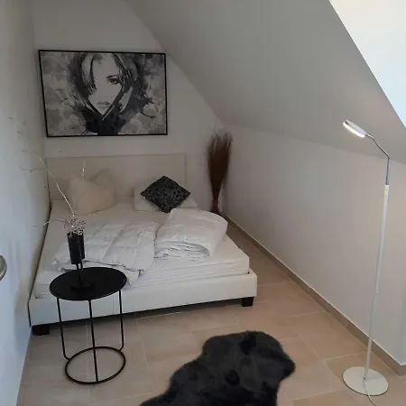 Lägenhet Zauberhaftes Ferienhaus Birkentraum *