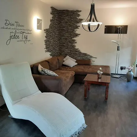 Zauberhaftes Ferienhaus Birkentraum Trassenheide